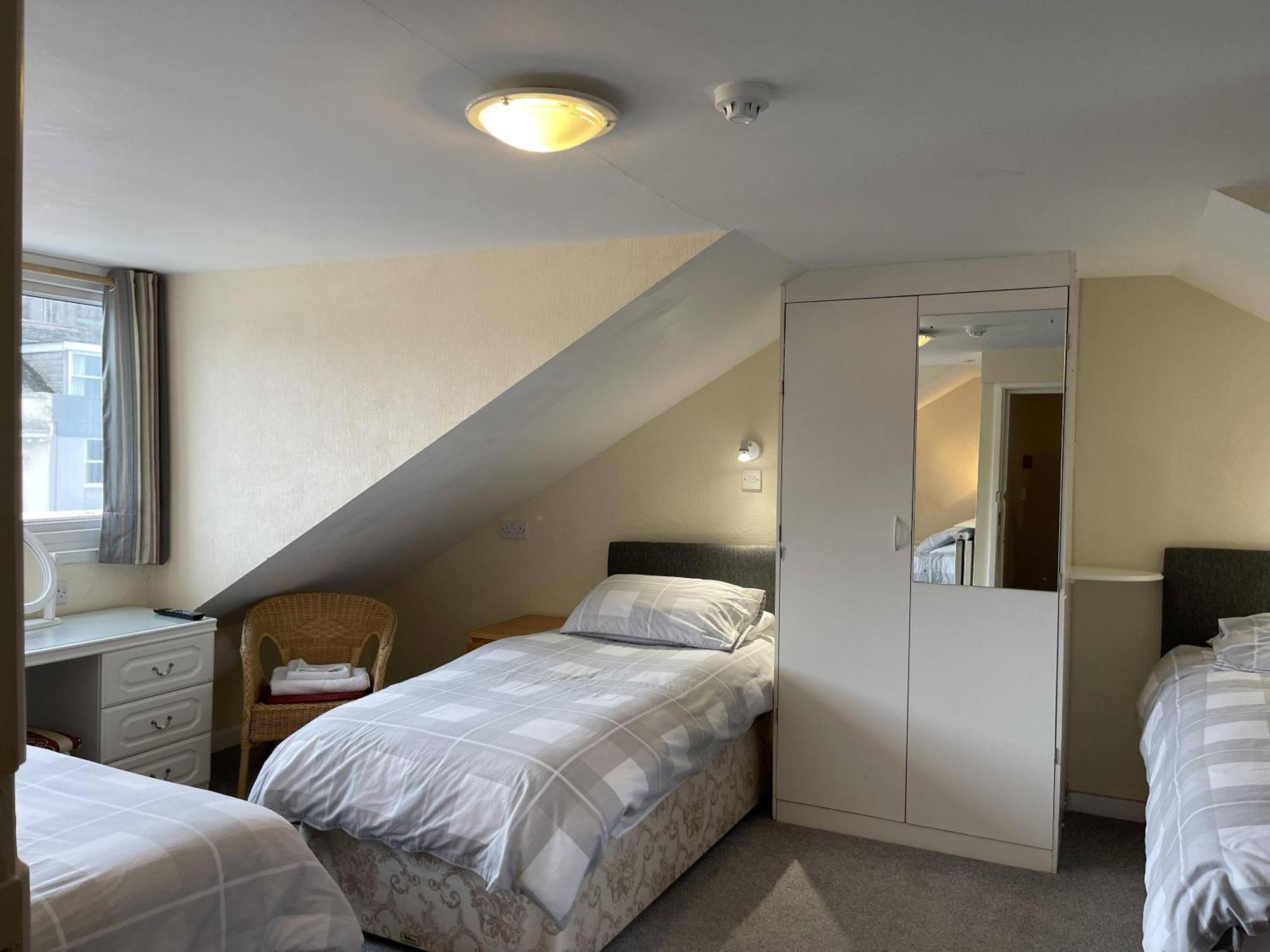 Lamplighter Guesthouse Plymouth Zimmer foto